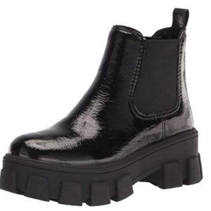 Circus by Sam Edelman Darielle Lug Sole Chelsea Booties Sz 8